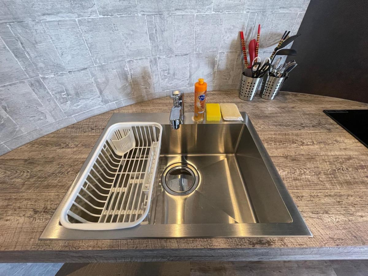 Wolf Pack Apartment 1001 大阪 外观 照片